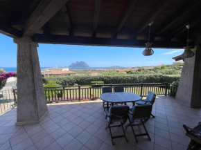 Vista incredibile su tavolara Loiri Porto San Paolo